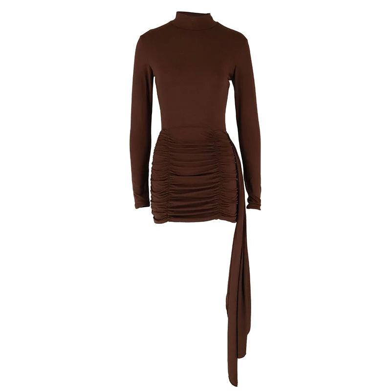 Figurbetontes trägerloses Minikleid