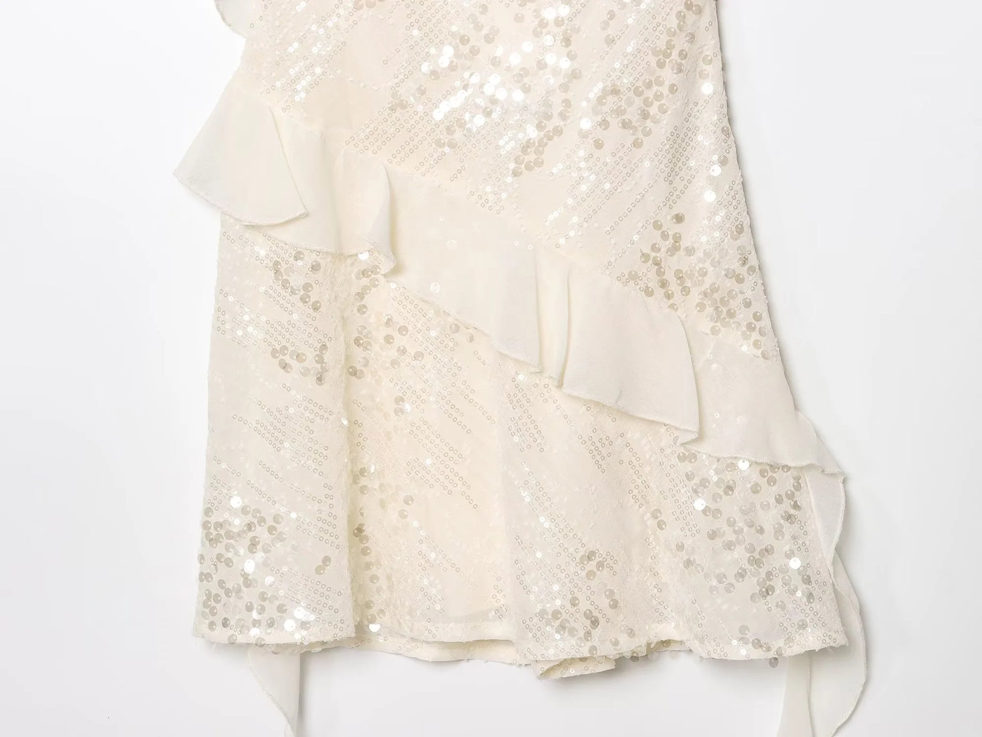 Glamouröses Stufen-Minikleid