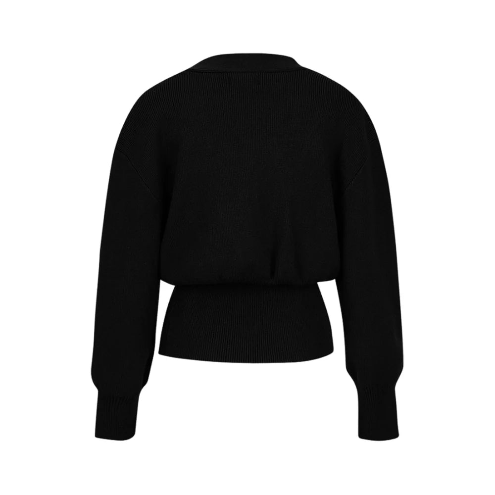 Maya - Strickjacke mit ungewöhnlichen Knöpfen